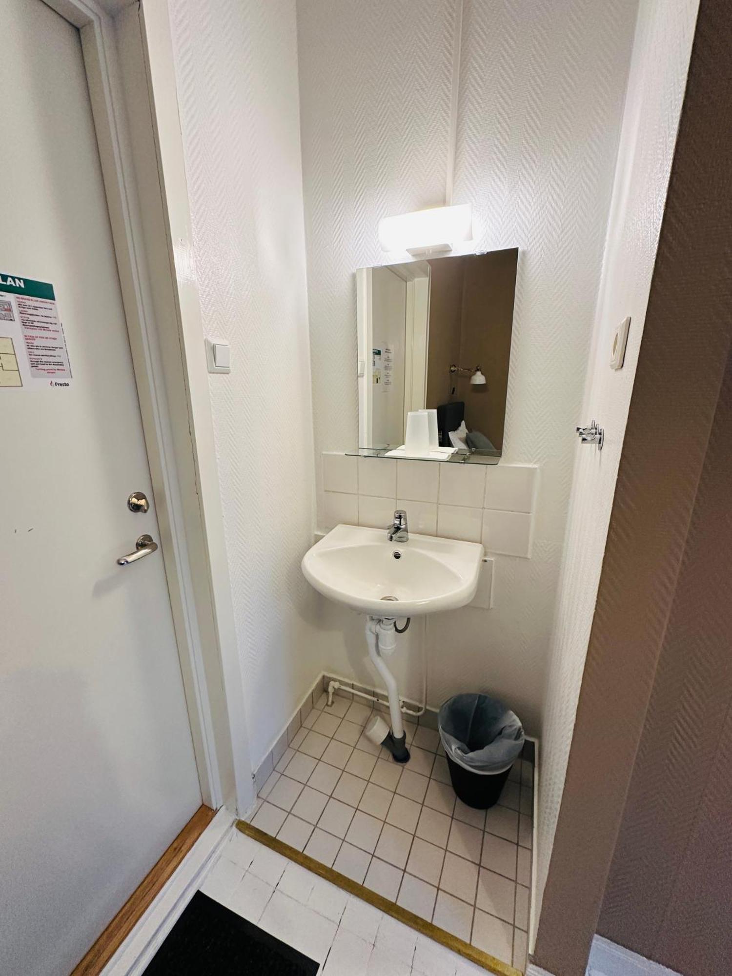 Vattengraendens Vandrarhem & Hotel Norrkoping Room photo