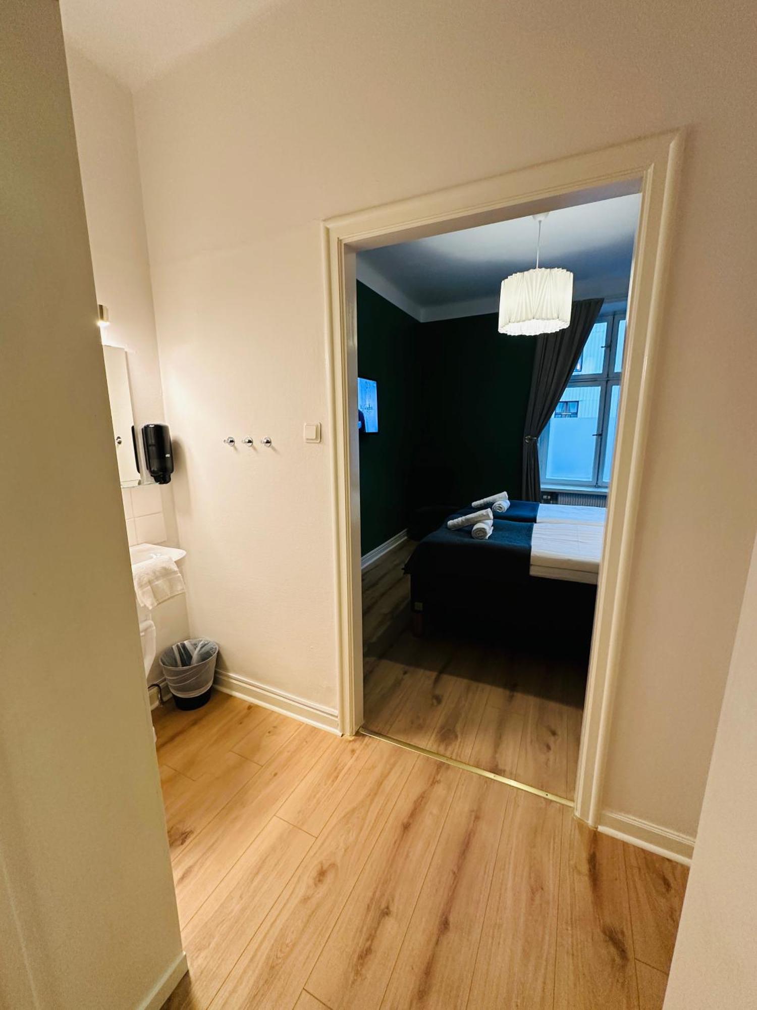 Vattengraendens Vandrarhem & Hotel Norrkoping Room photo